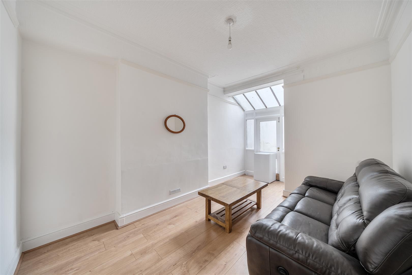 Glanbrydan Avenue, Uplands, Swansea, SA2 0HR